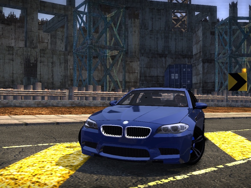 2012 BMW M5 F10