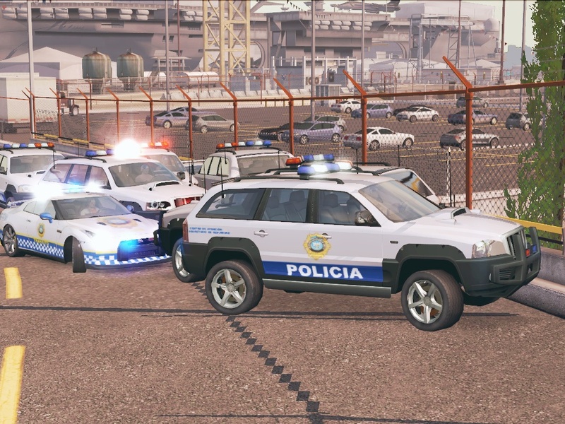 Nissan GTR and Rhino's Traffic Police Mexico