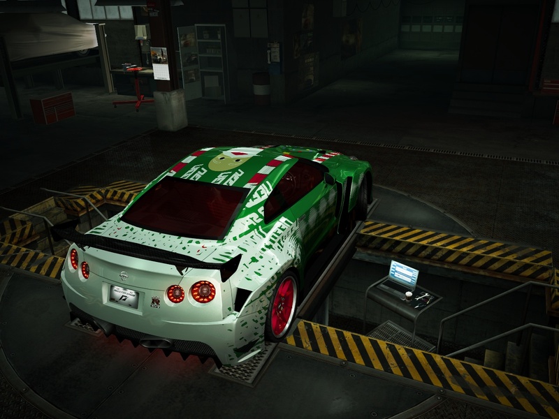My R-35 Says Happy Holidays aswell :D